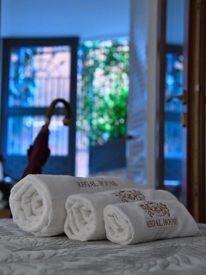 Regal House Roma Capucci 6 Hotel Exterior foto